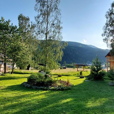 Кулуар/ Kuluar Villa Iltsi Buitenkant foto